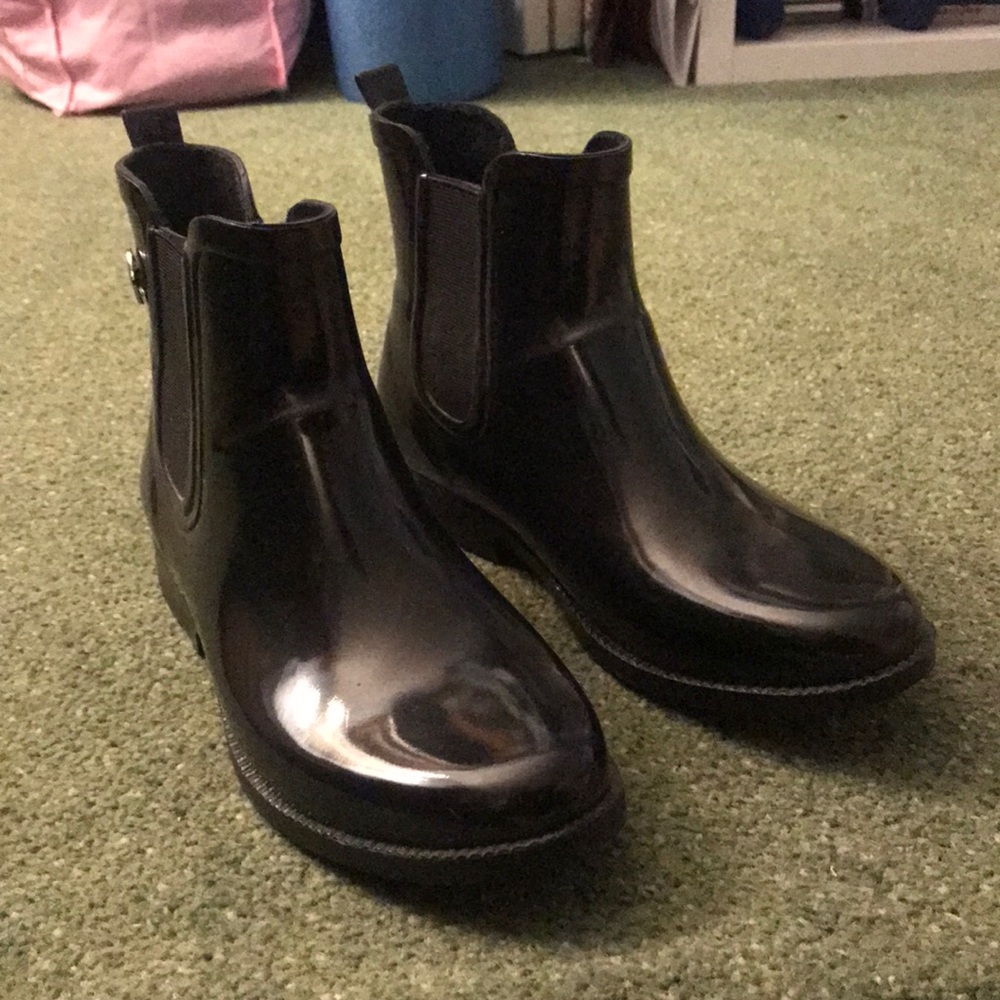 Michael Kors Chelsea Rain Boots